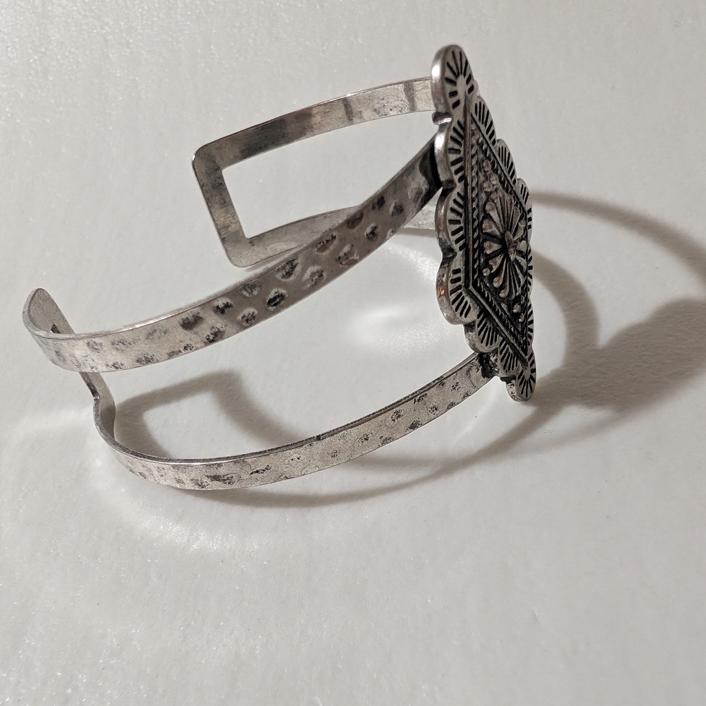 🎀$5 Boho Western Style Bracelets - Picture 3 of 14